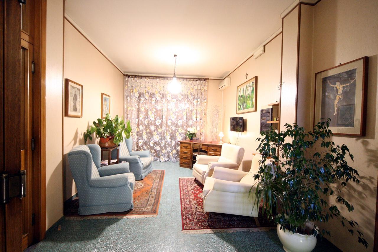 Albergo I Longobardi キウージ エクステリア 写真
